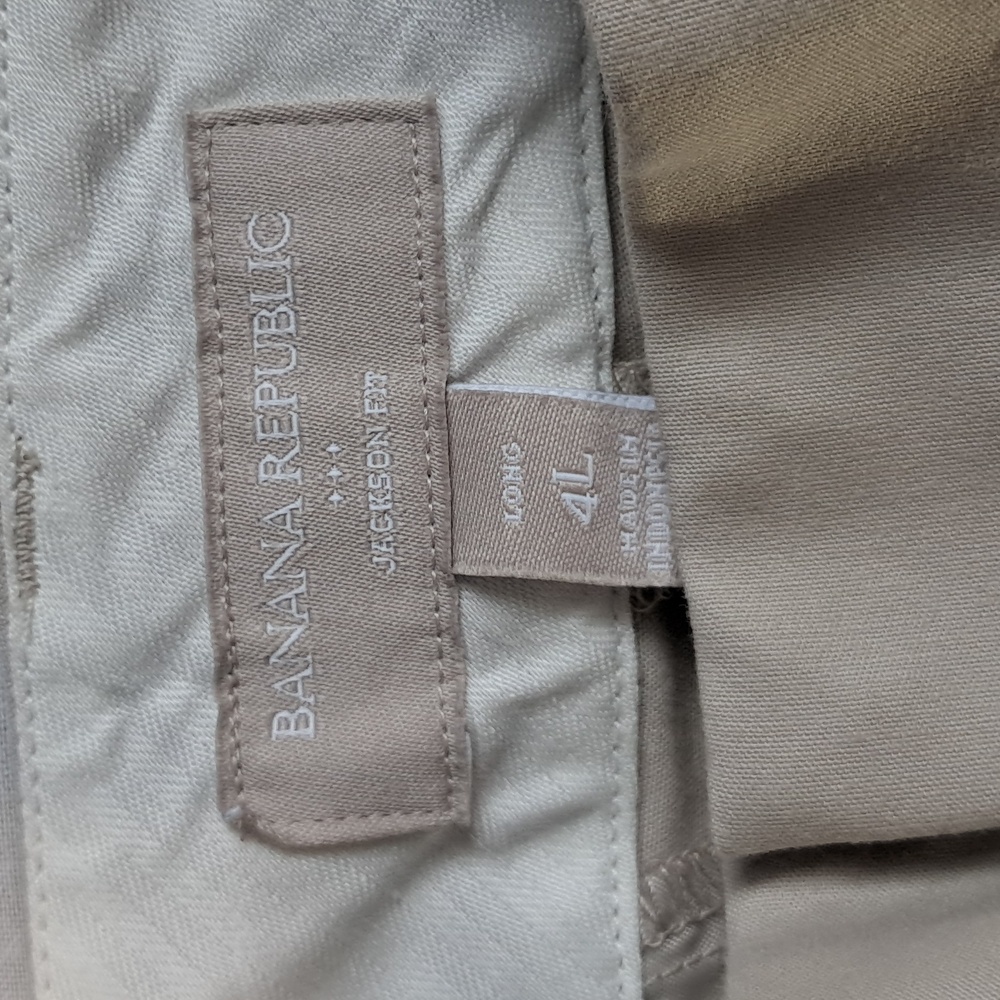 Banana Republic Jackson Fit. 4 Long.‎ Tan. - Picture 6 of 12